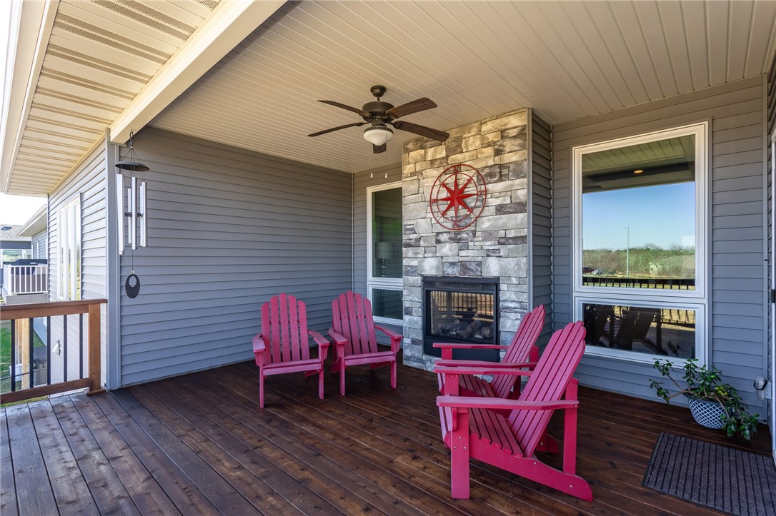 601 NW Somerset Court