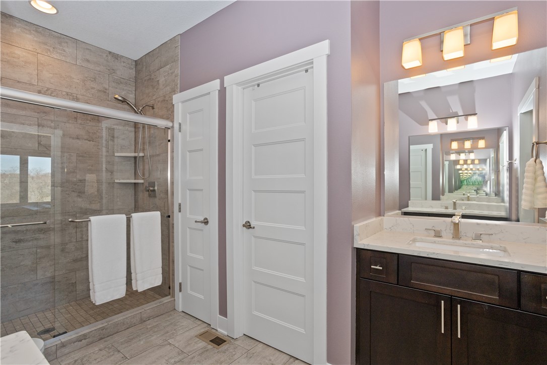 601 NW Somerset Court