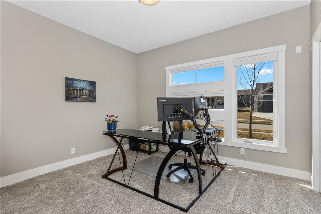 601 NW Somerset Court