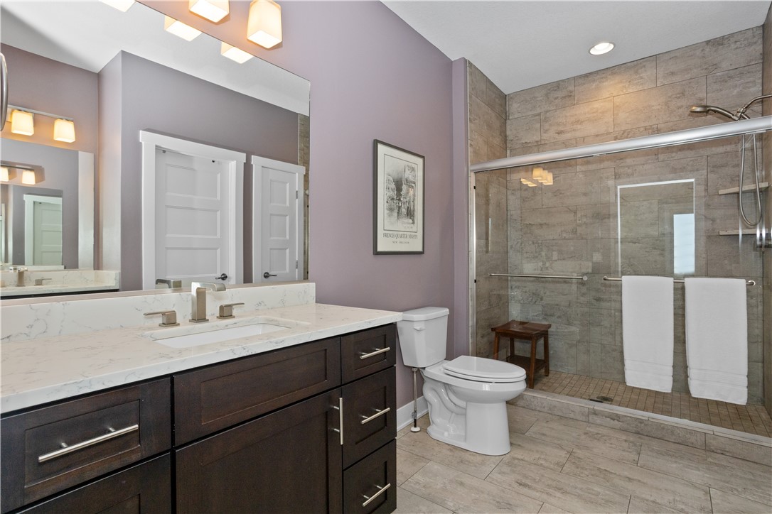 601 NW Somerset Court