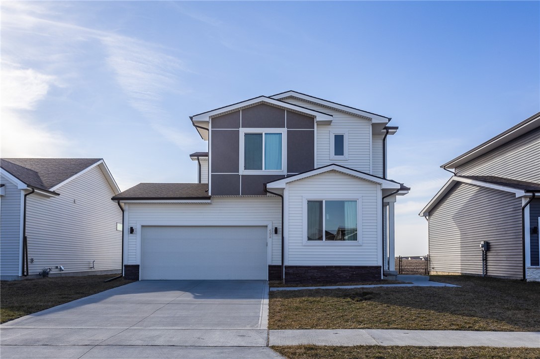 402 NE Whitetail Drive