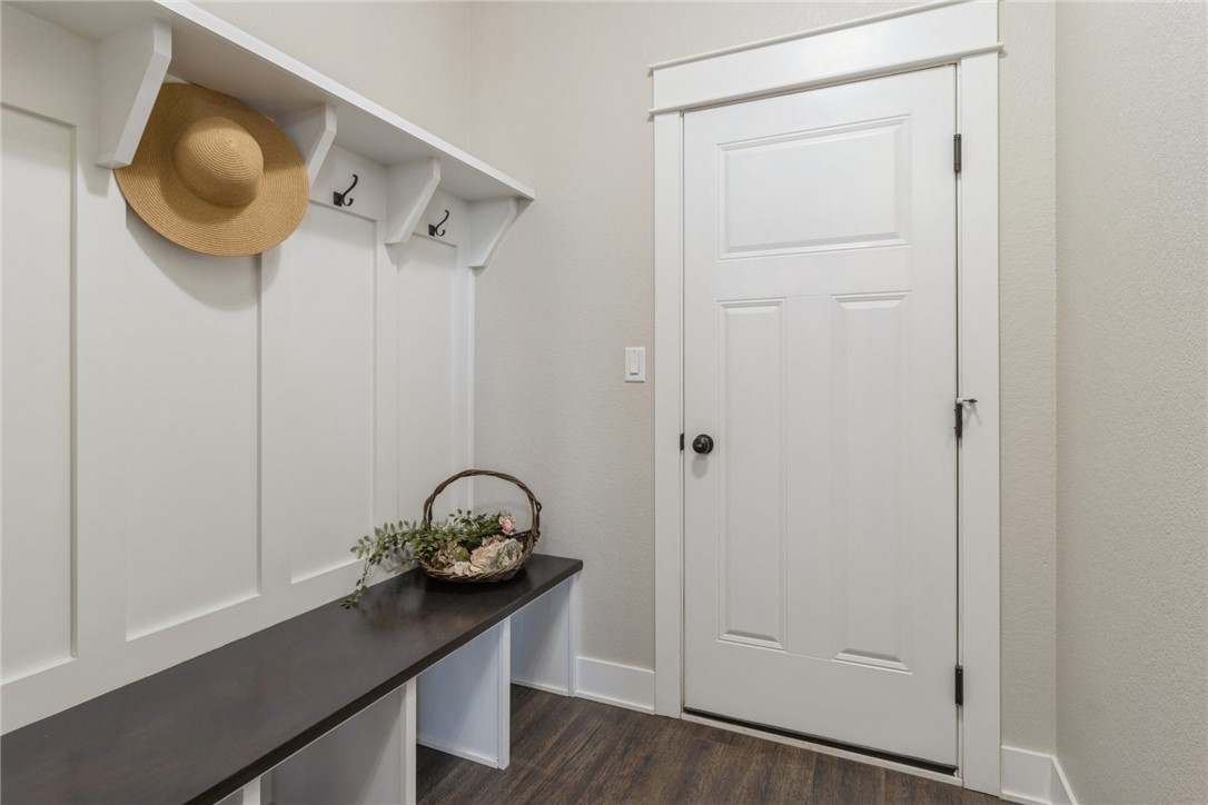 14315 Holcomb Avenue