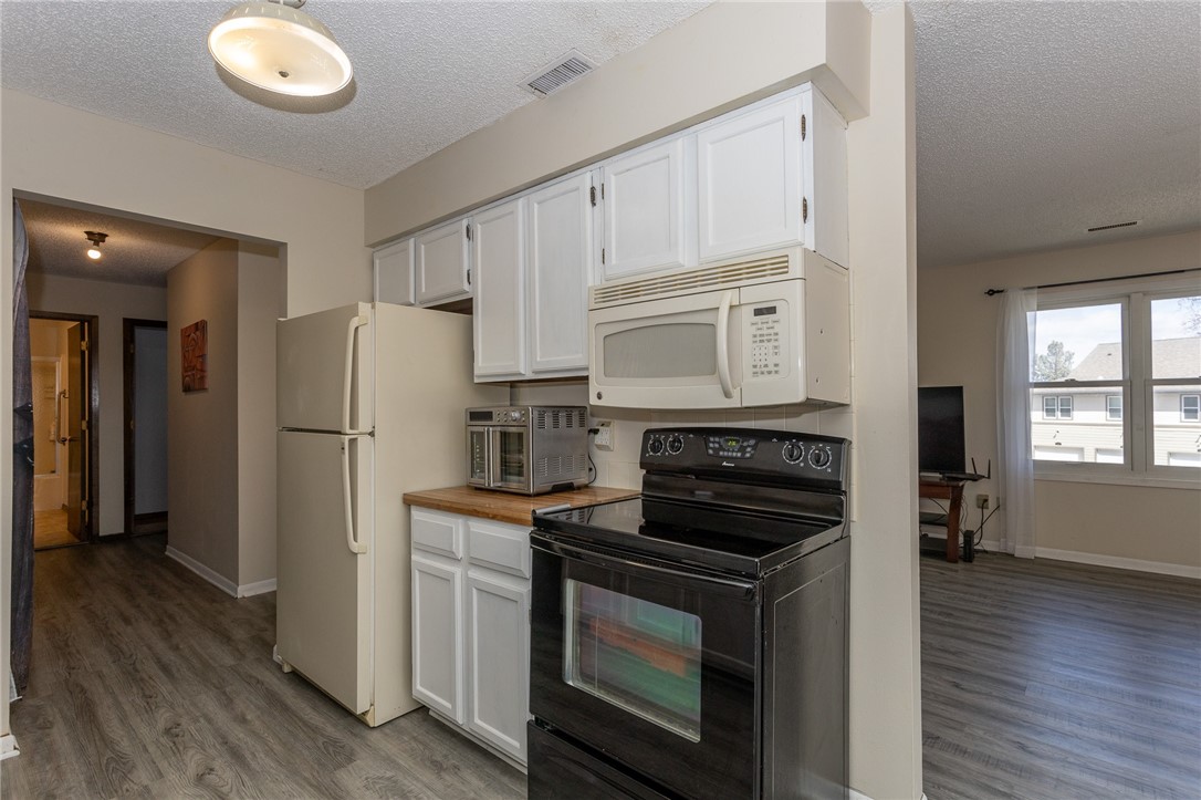 2332 Heatherwood Drive 4