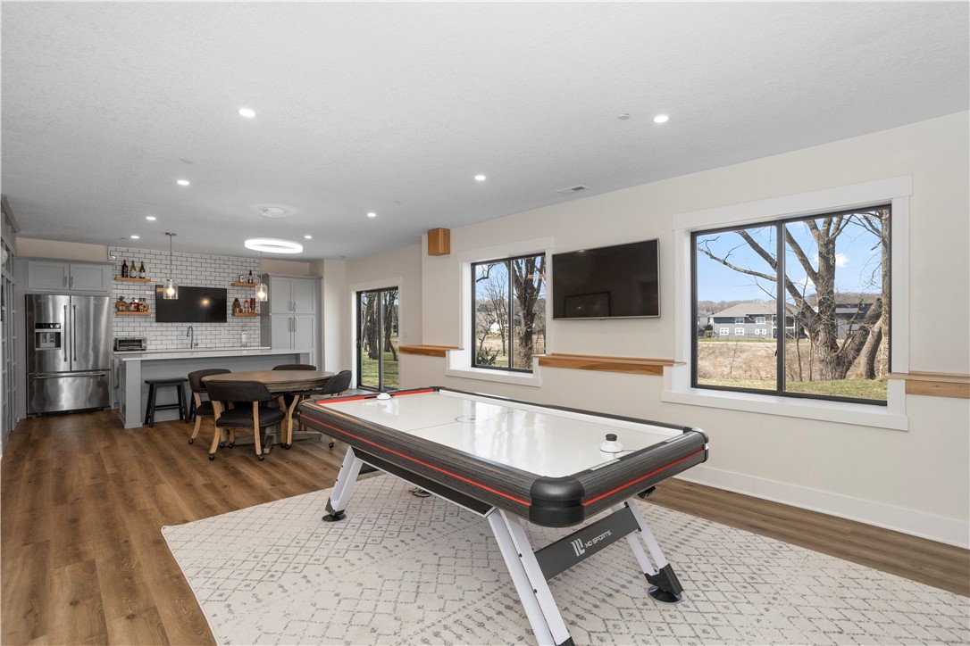 1155 S Kingswood Court