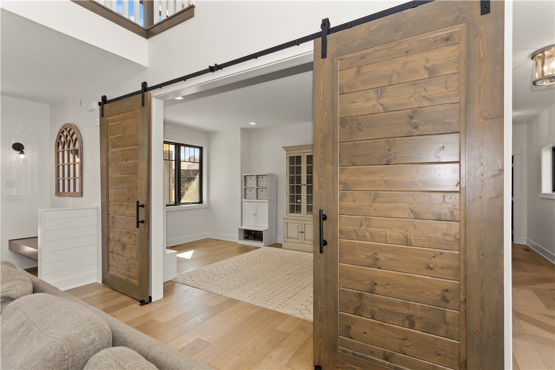 1155 S Kingswood Court