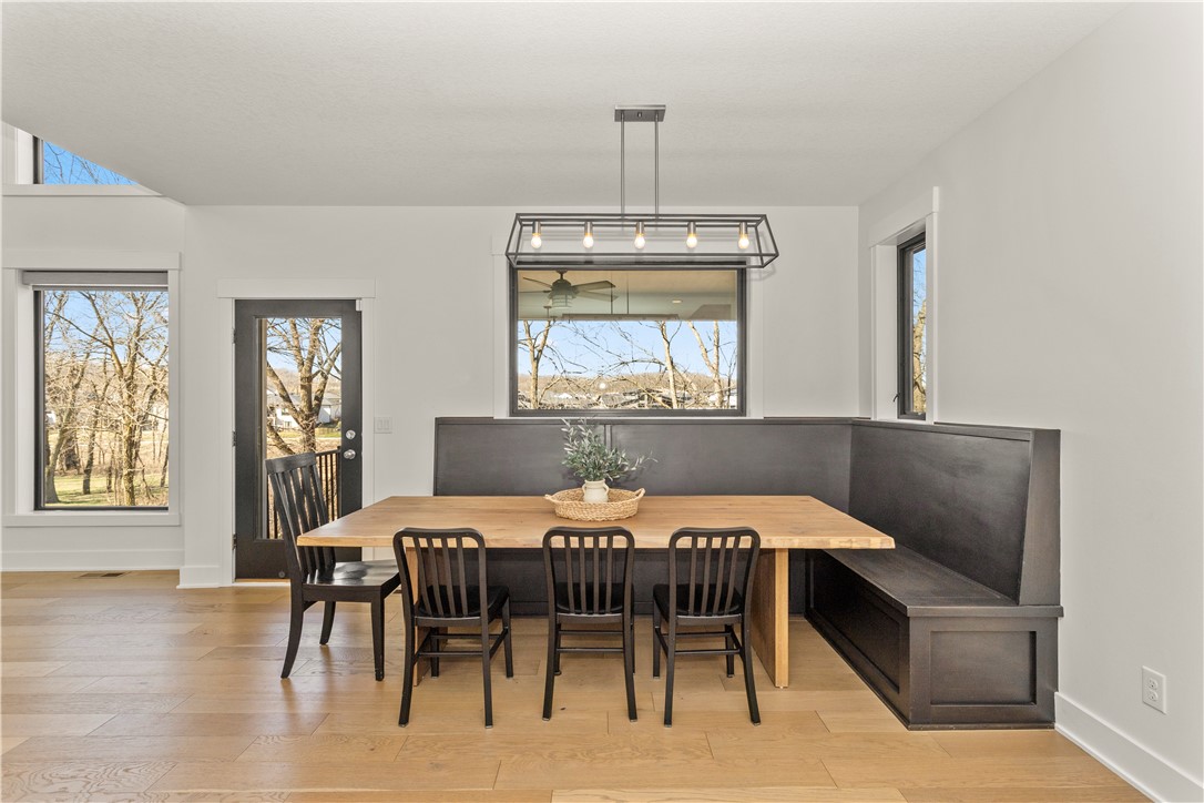 1155 S Kingswood Court