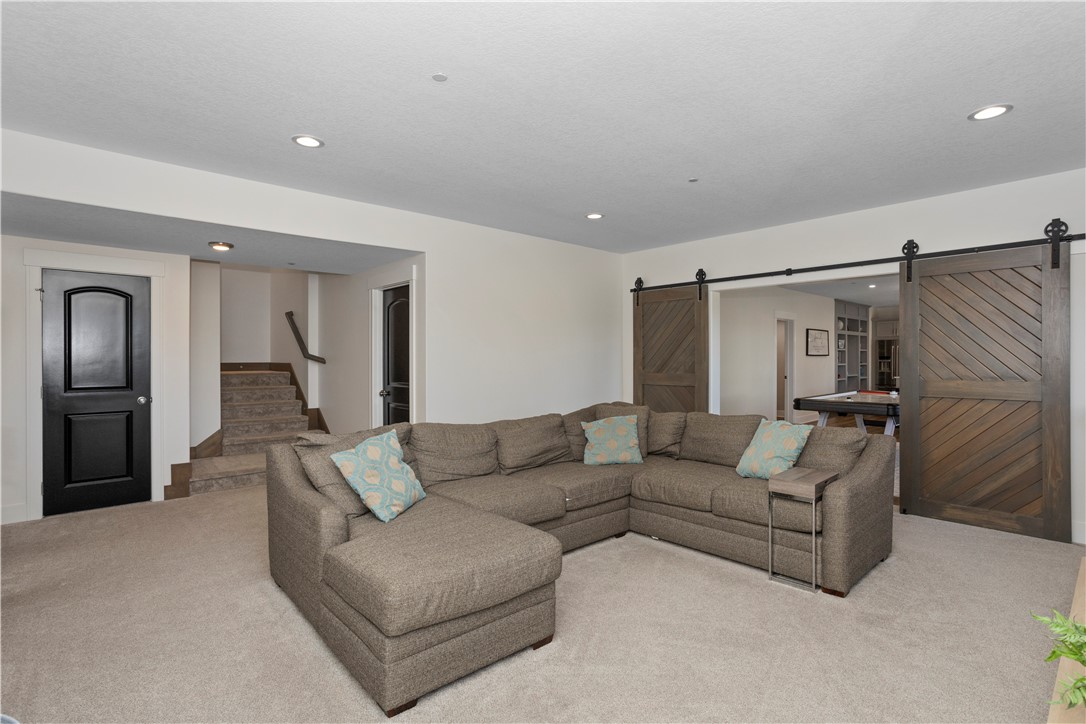 1155 S Kingswood Court