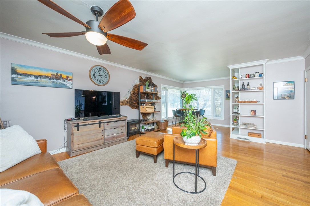 1019 Cummins Parkway