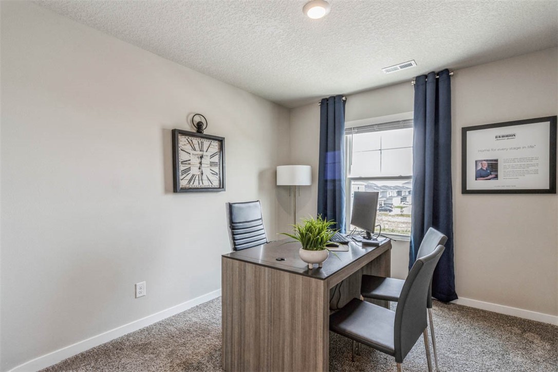 1221 NW Williamsburg Lane