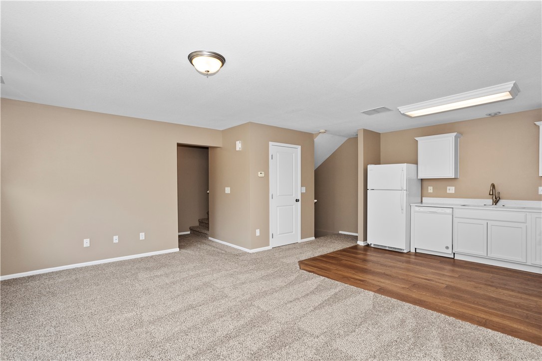 351 NE Sandalwood Drive