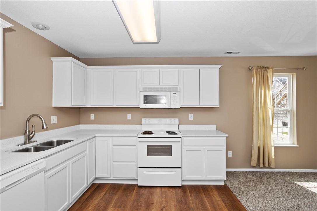 351 NE Sandalwood Drive