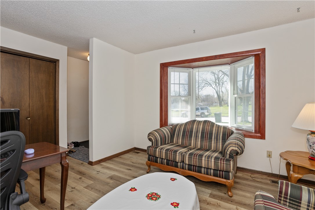 606 E Trowbridge Street