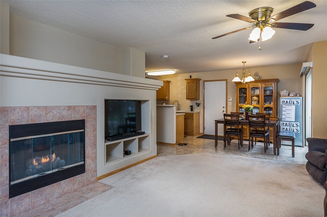 636 SE Williams Court