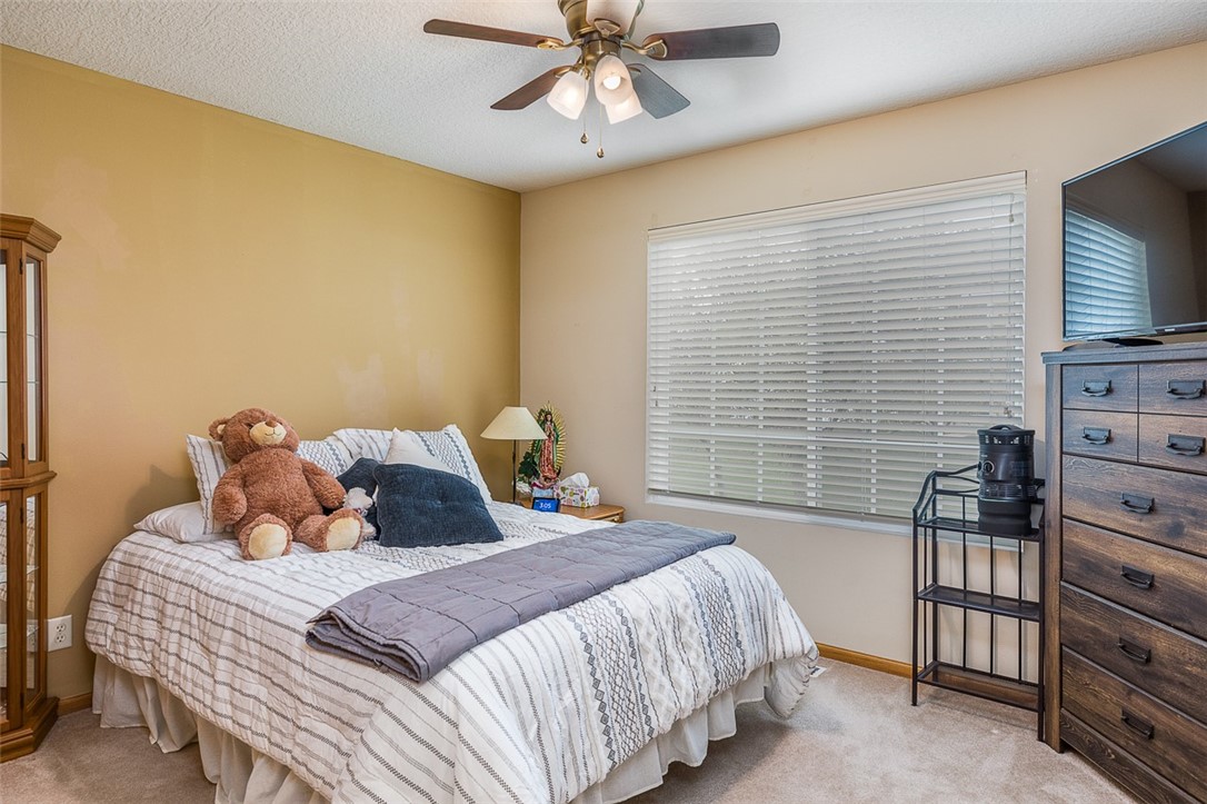 636 SE Williams Court