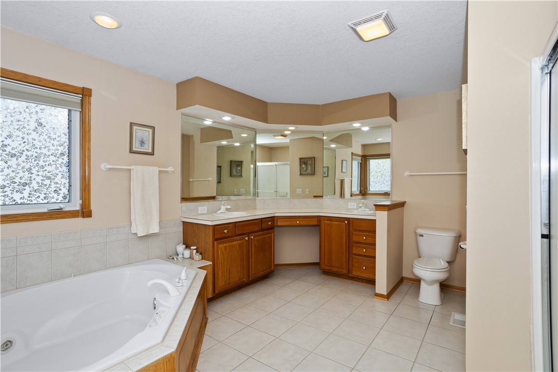 7077 Ridgedale Court