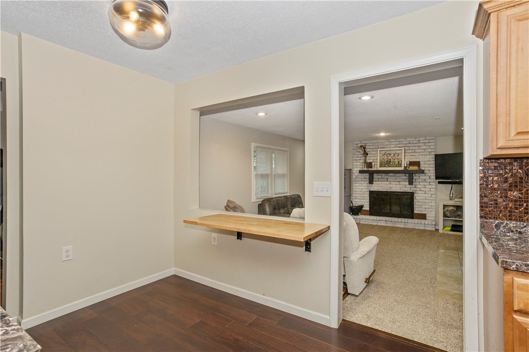 387 N Hickory Boulevard