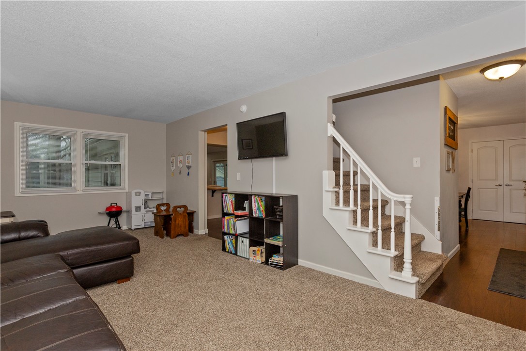 387 N Hickory Boulevard