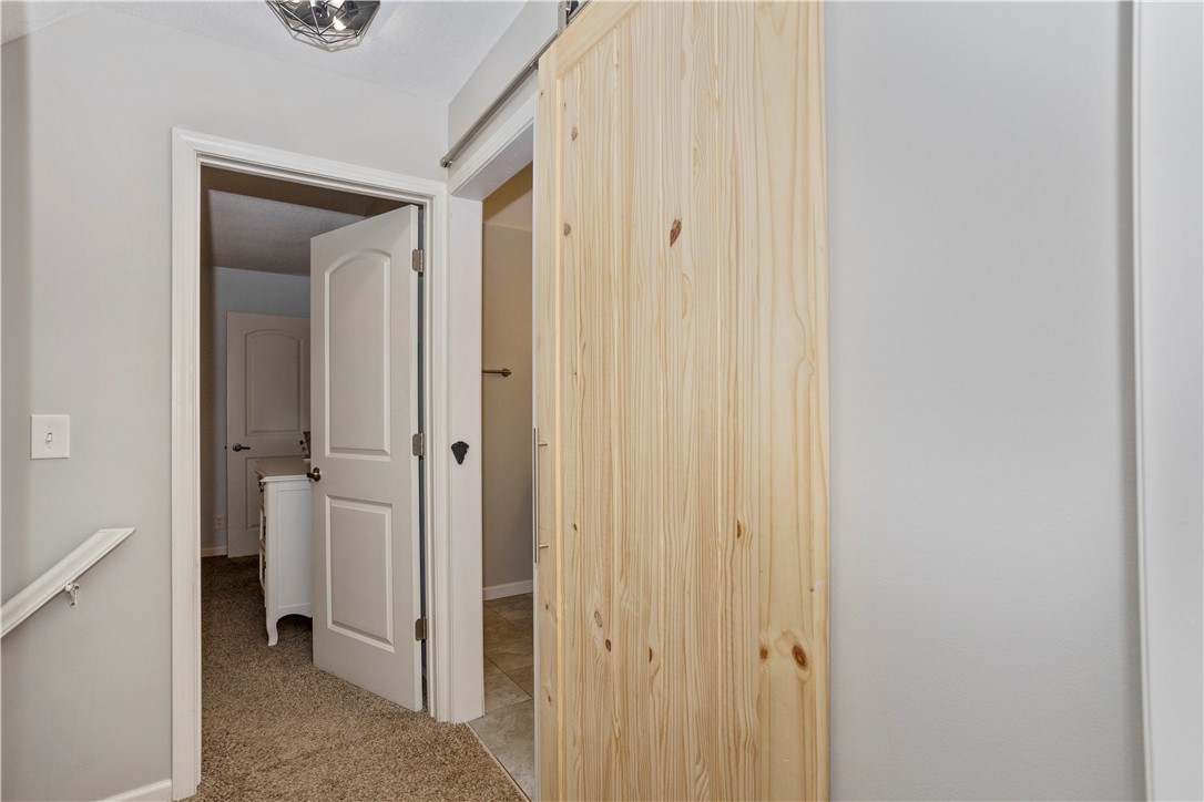 387 N Hickory Boulevard