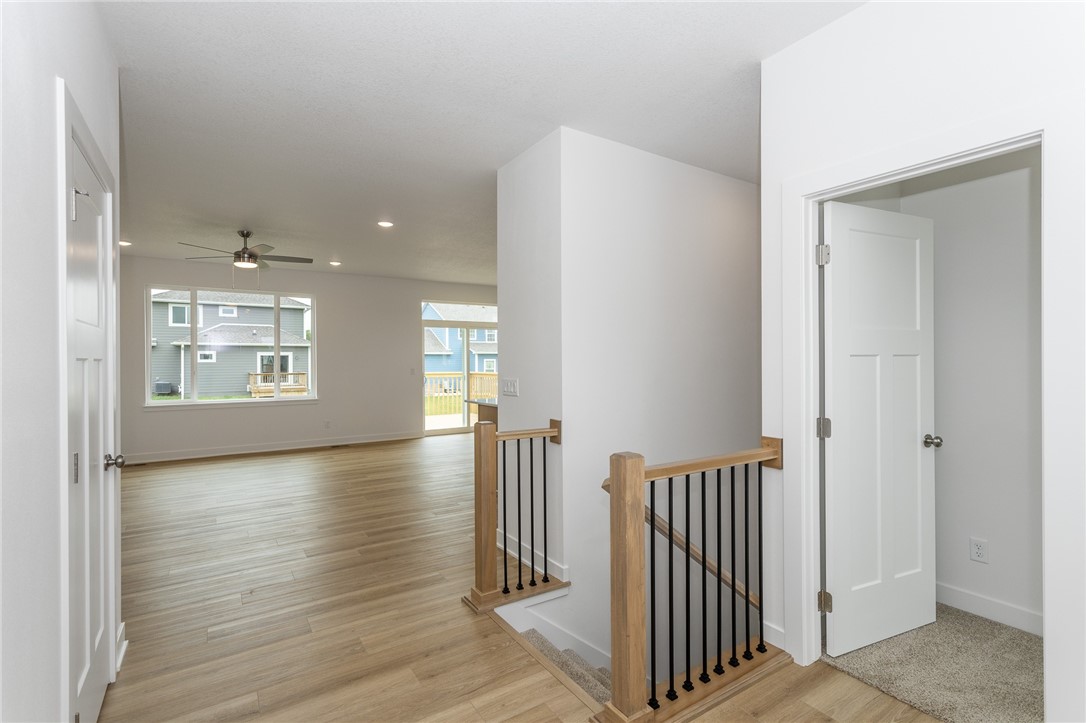 613 Plainside Avenue