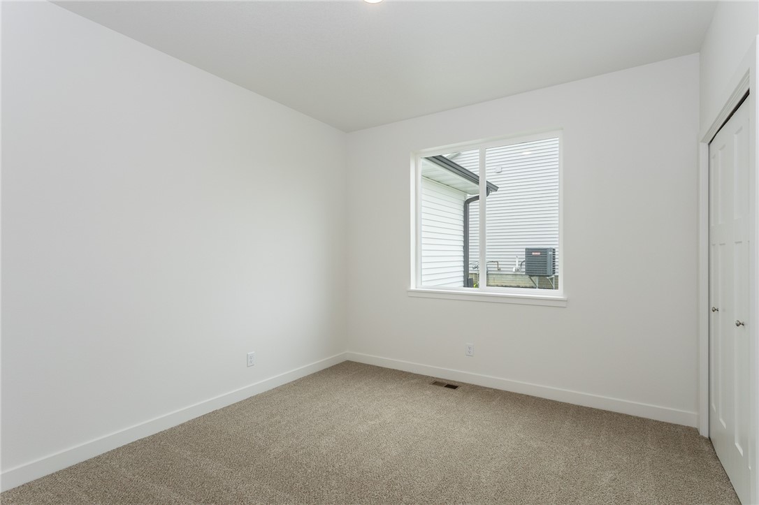 613 Plainside Avenue