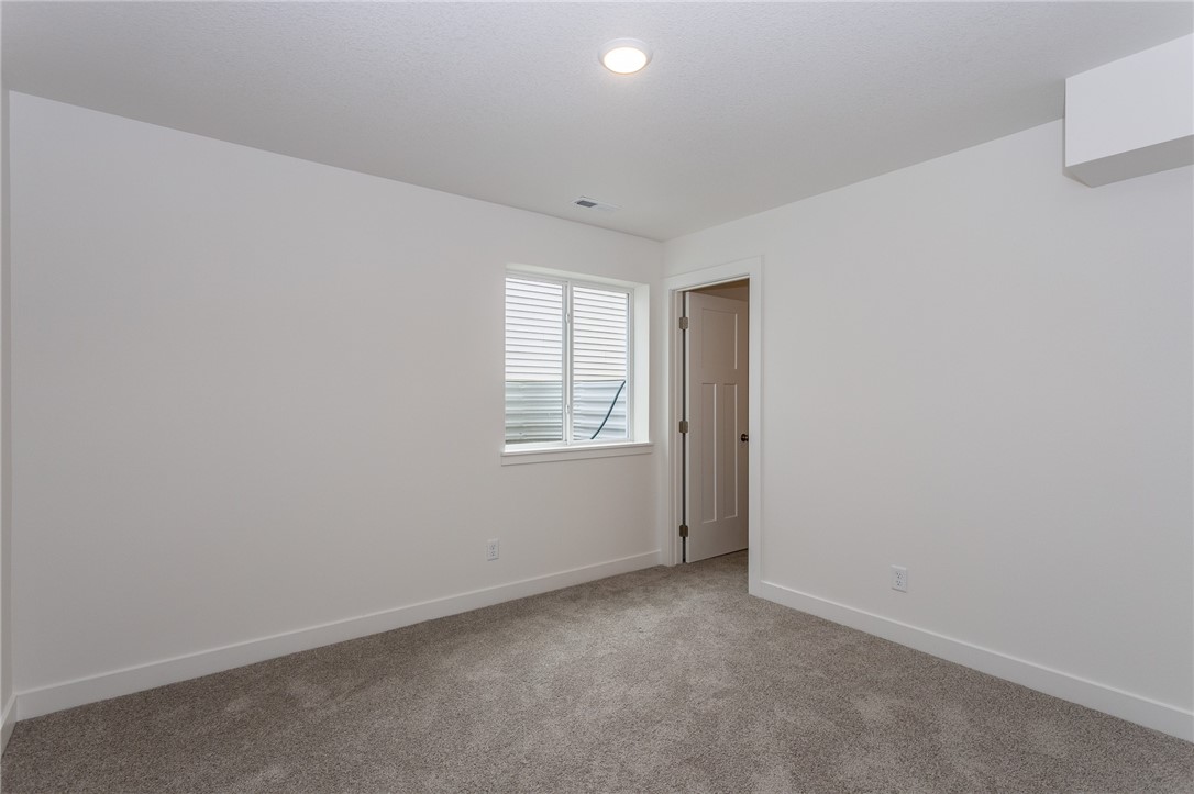 717 Plainside Avenue