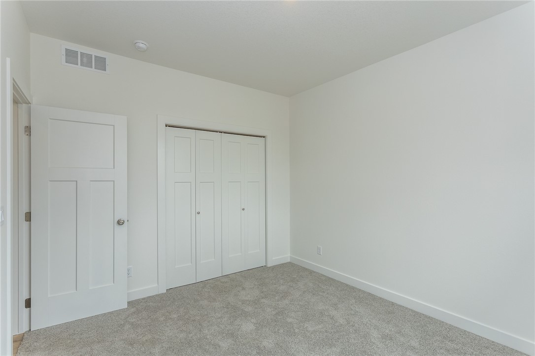 717 Plainside Avenue