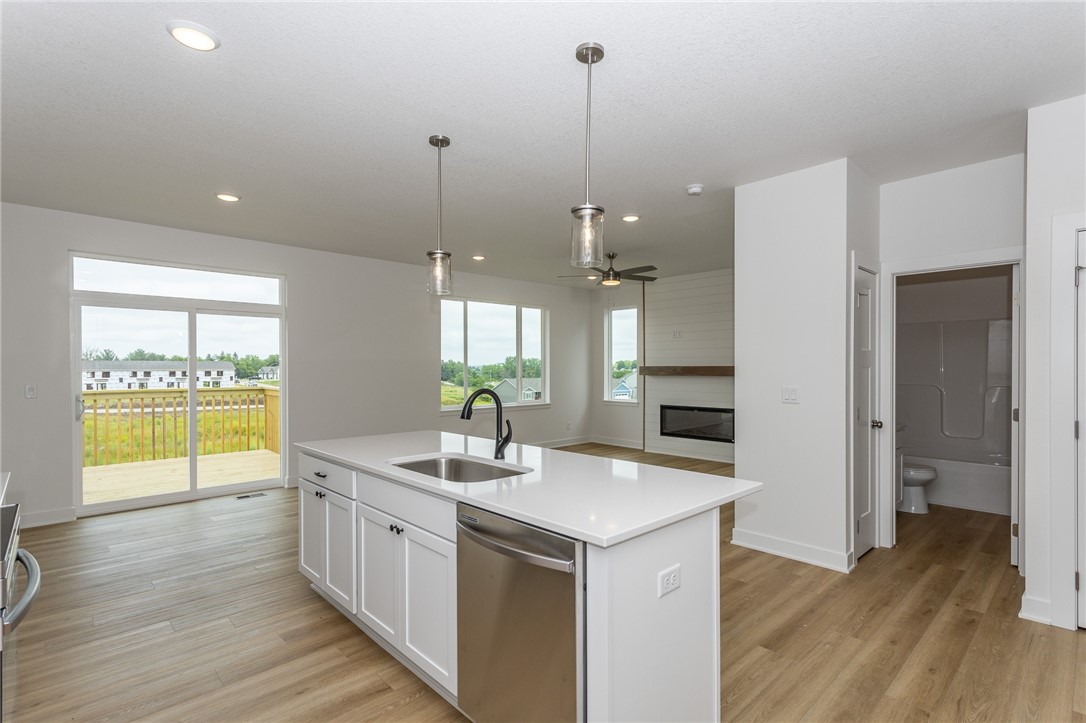 717 Plainside Avenue