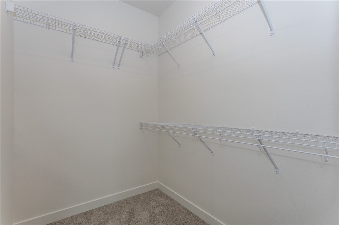 717 Plainside Avenue