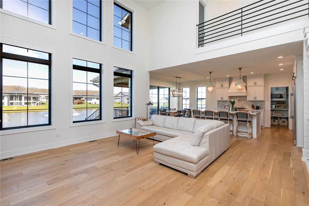 1257 S Wildfire Avenue