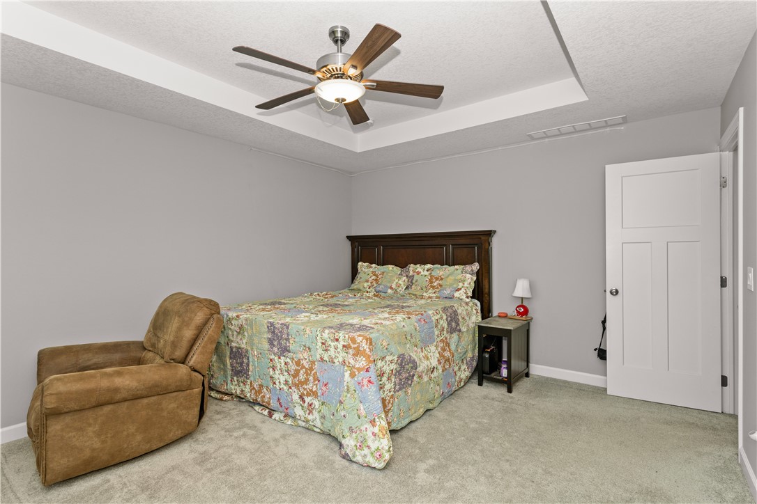 1708 E Detroit Place