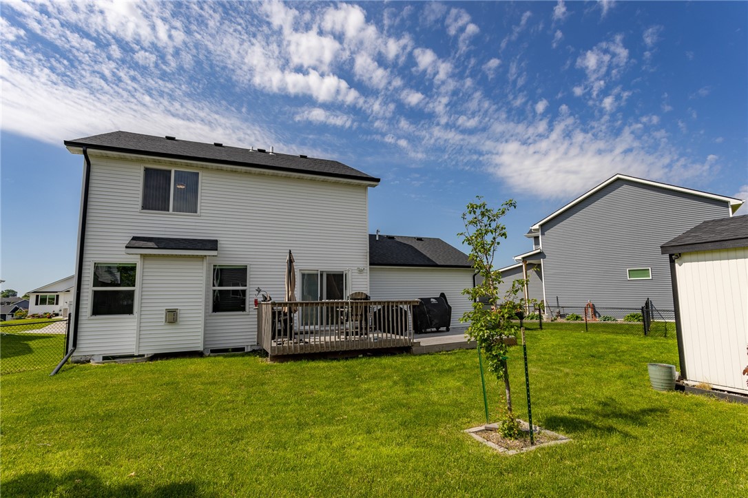 1708 E Detroit Place