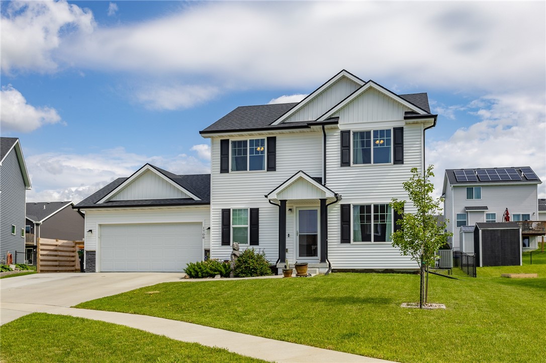 1708 E Detroit Place