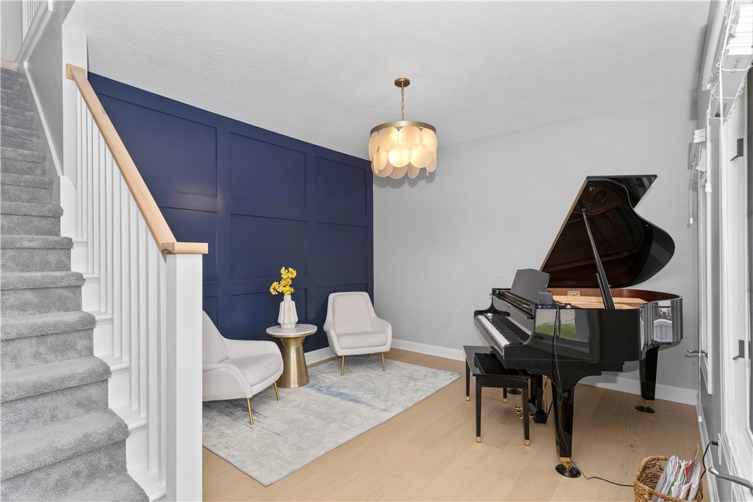 5952 Coachlight Court