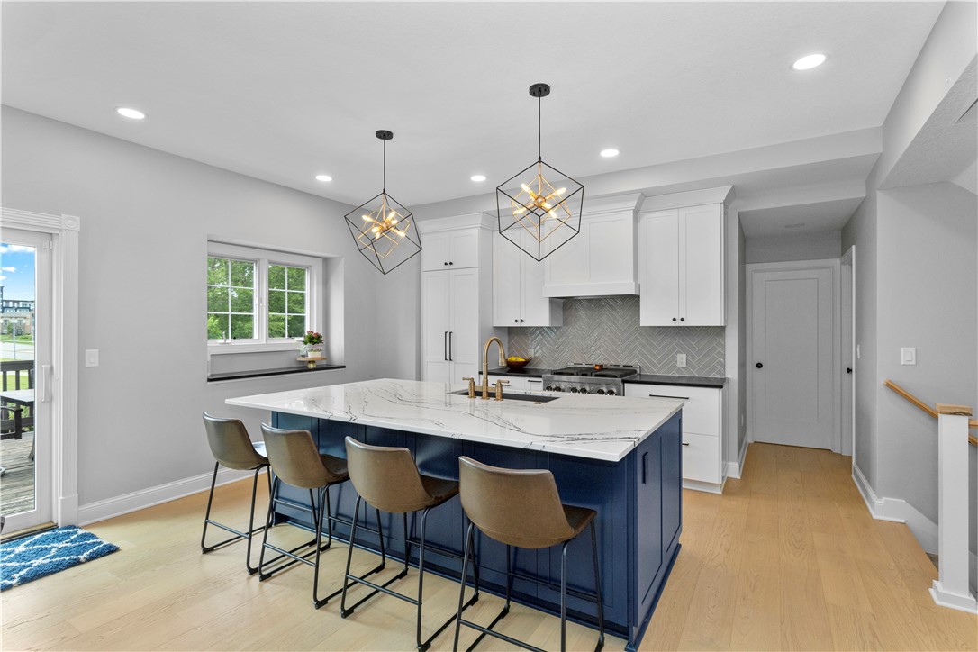 5952 Coachlight Court