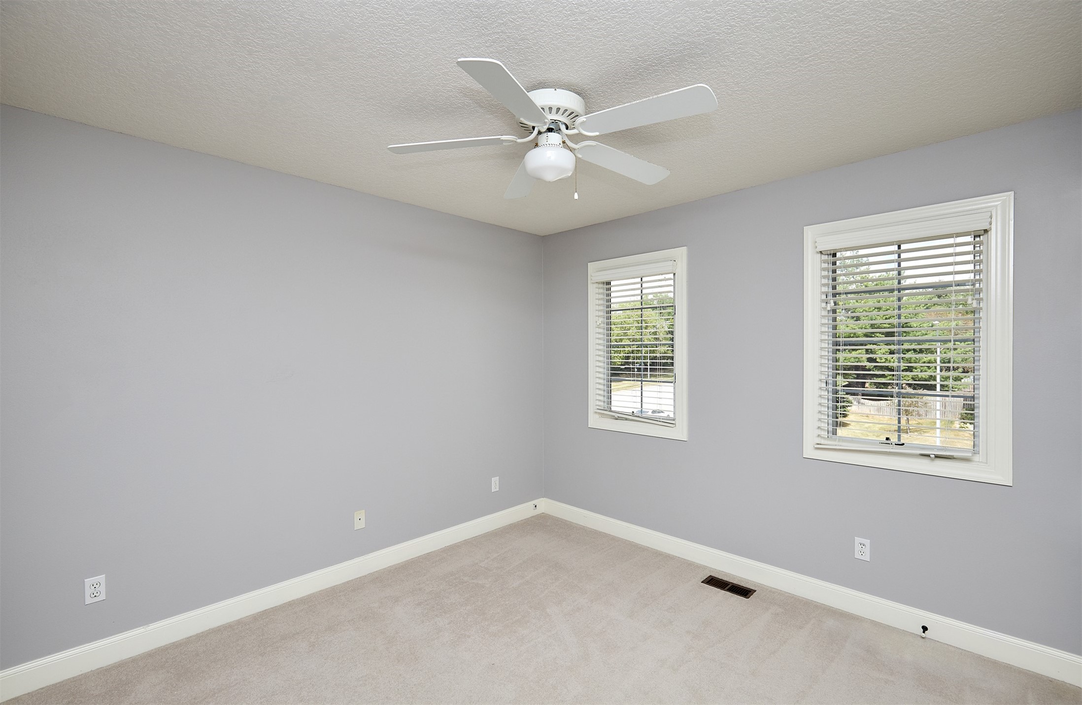 5952 Coachlight Court