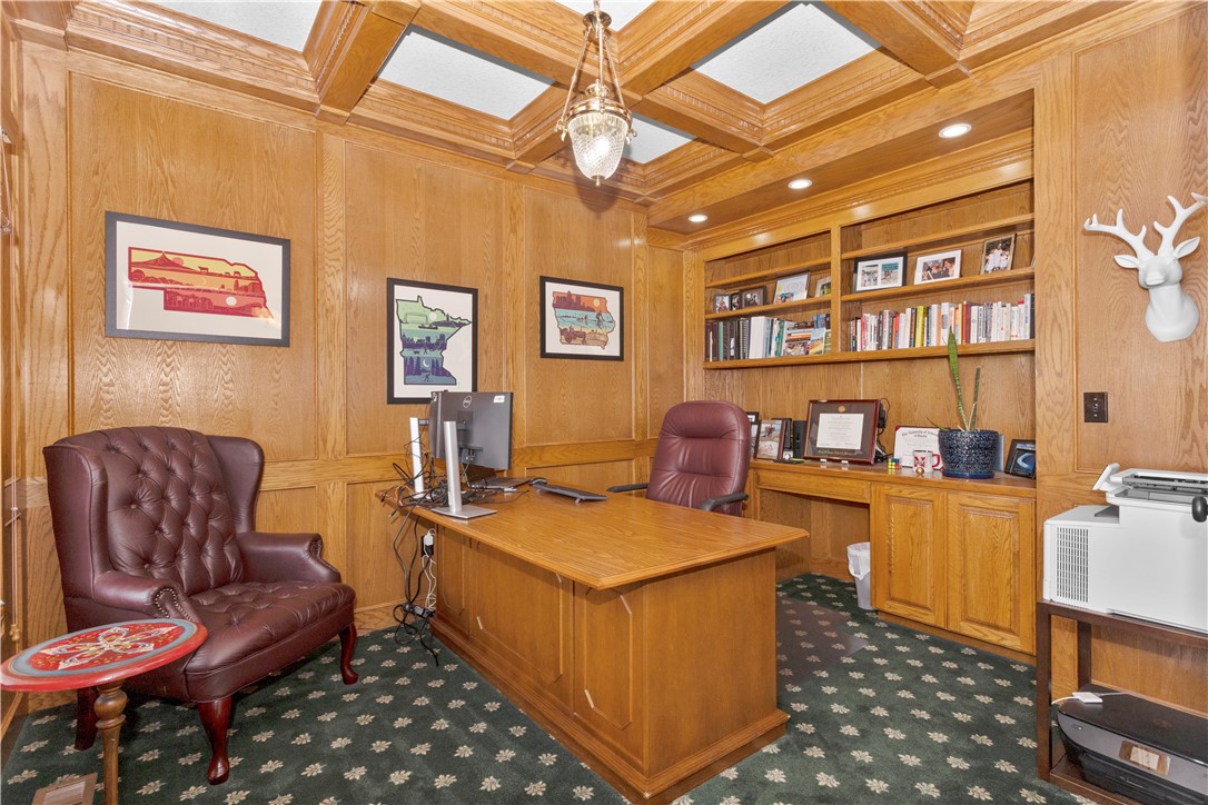 5952 Coachlight Court