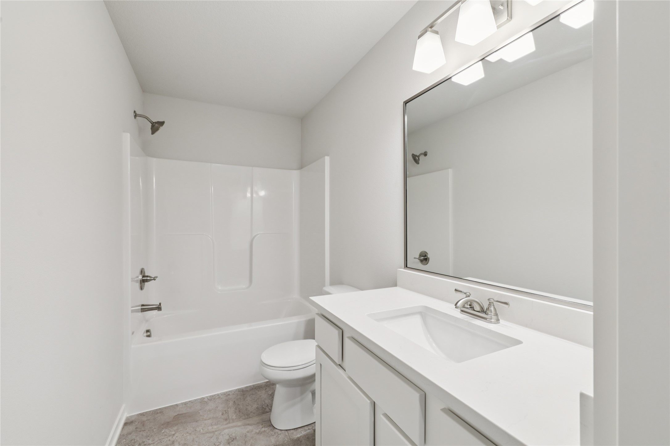 885 NW Sandy Hollow Circle