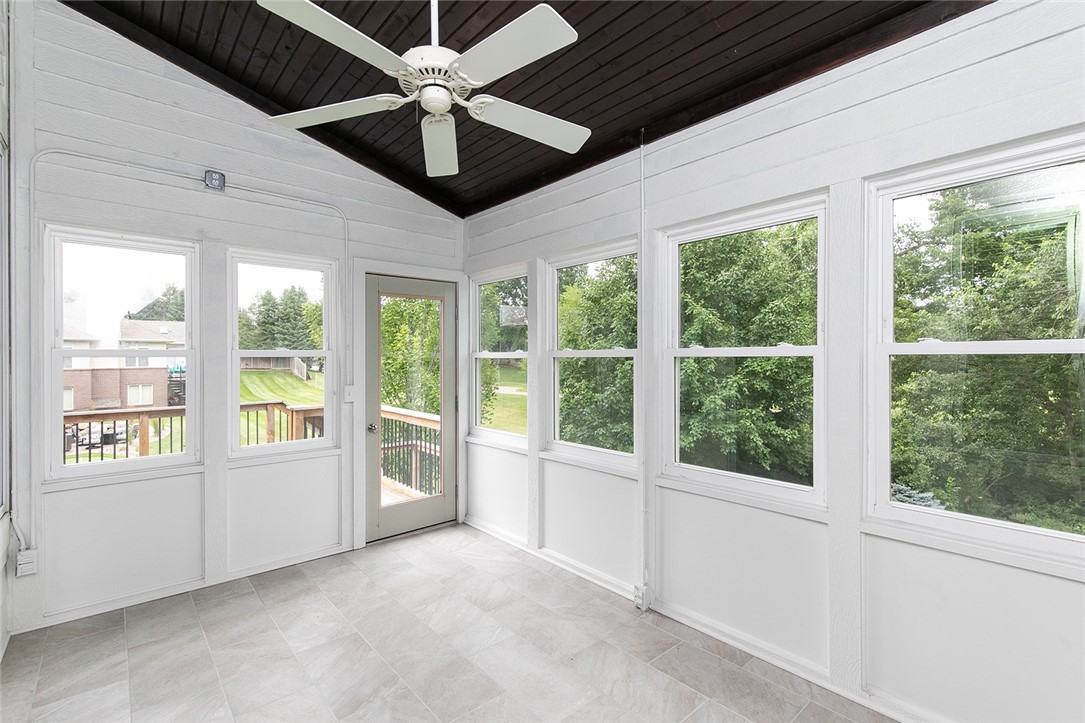 1136 Glen Oaks Drive