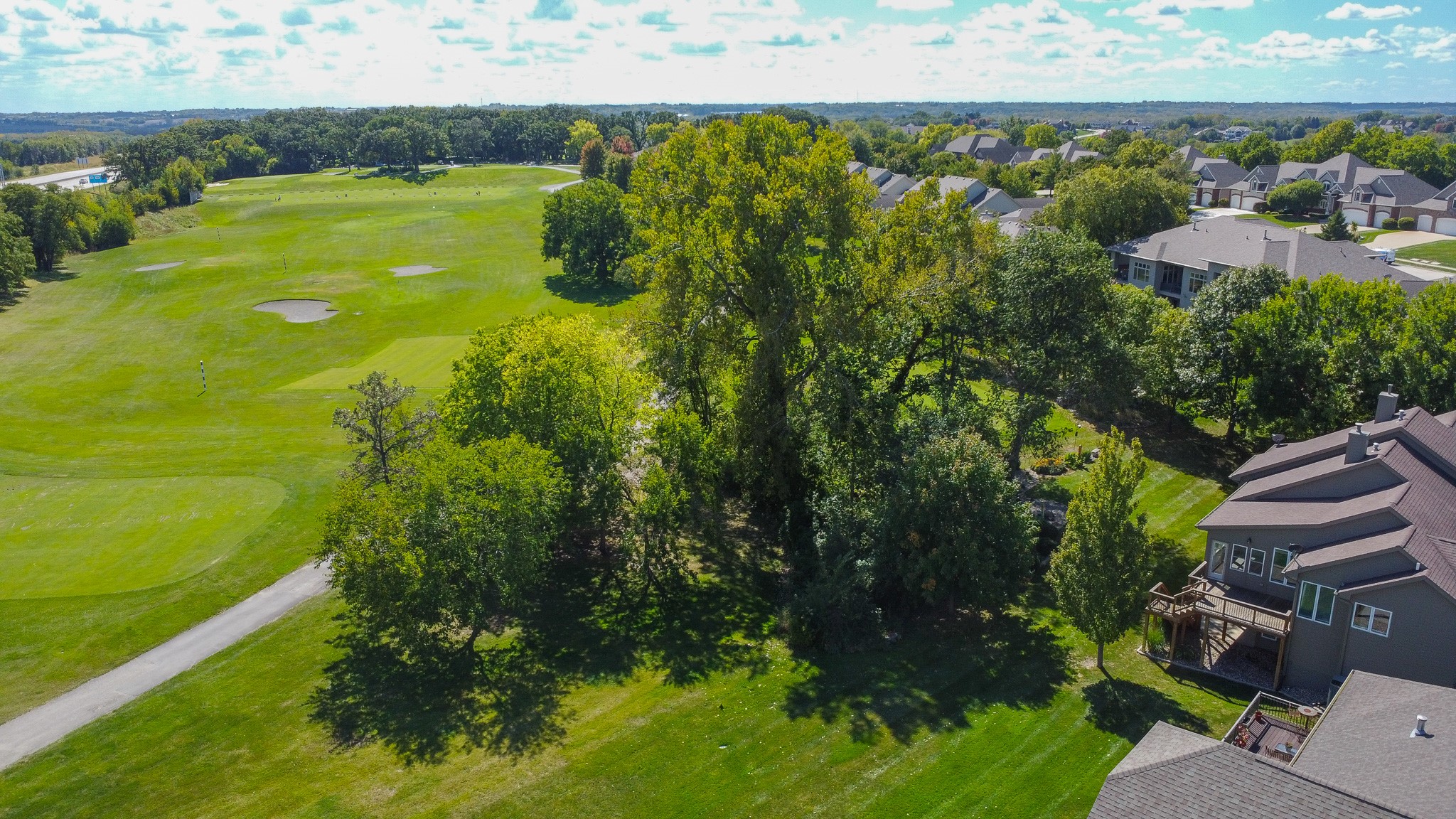 1136 Glen Oaks Drive