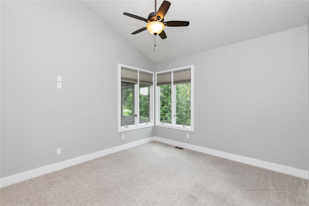 1136 Glen Oaks Drive