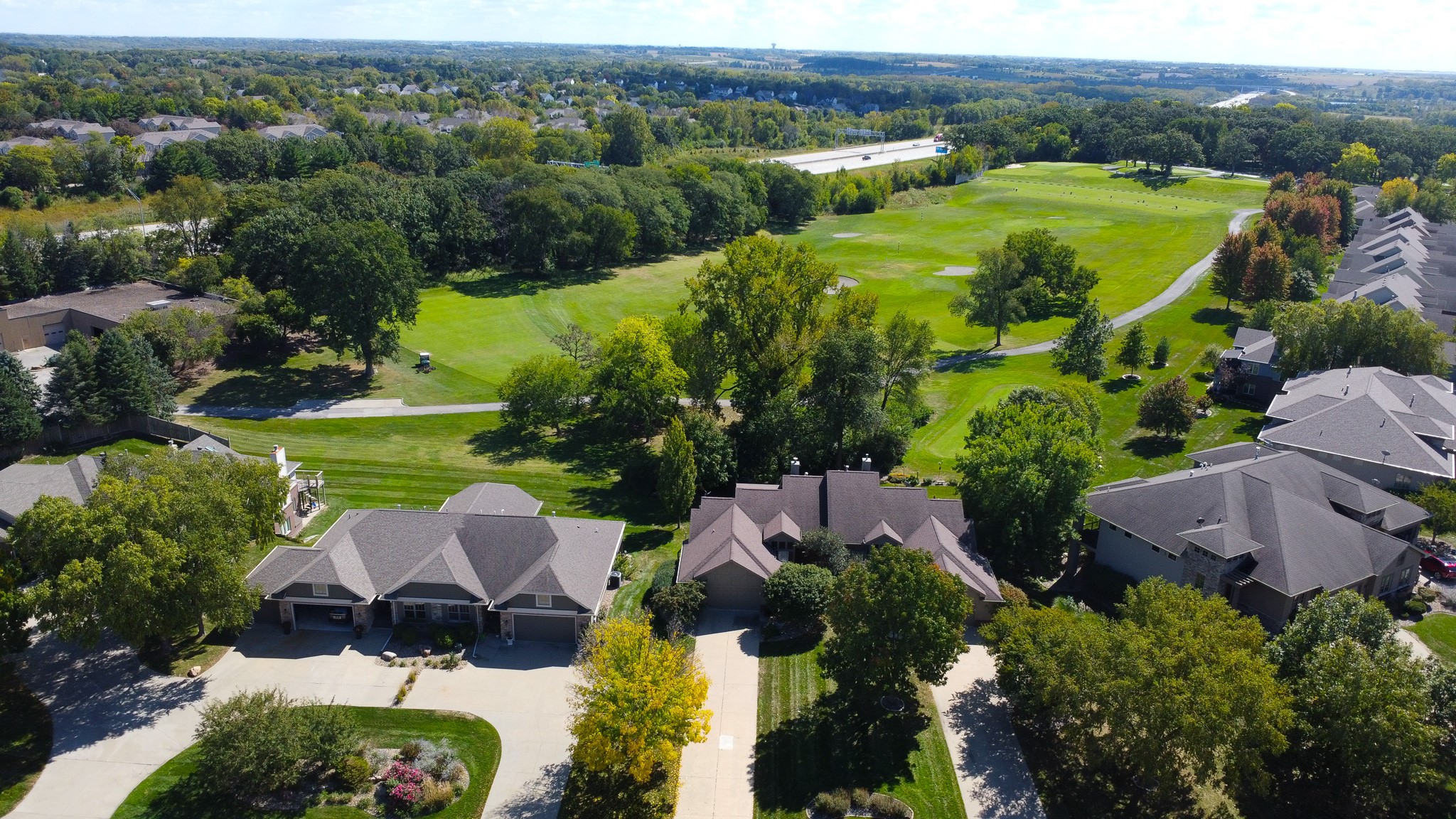 1136 Glen Oaks Drive