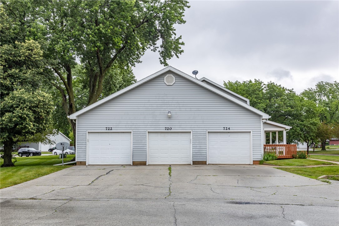 720 NW Greenwood Street 46