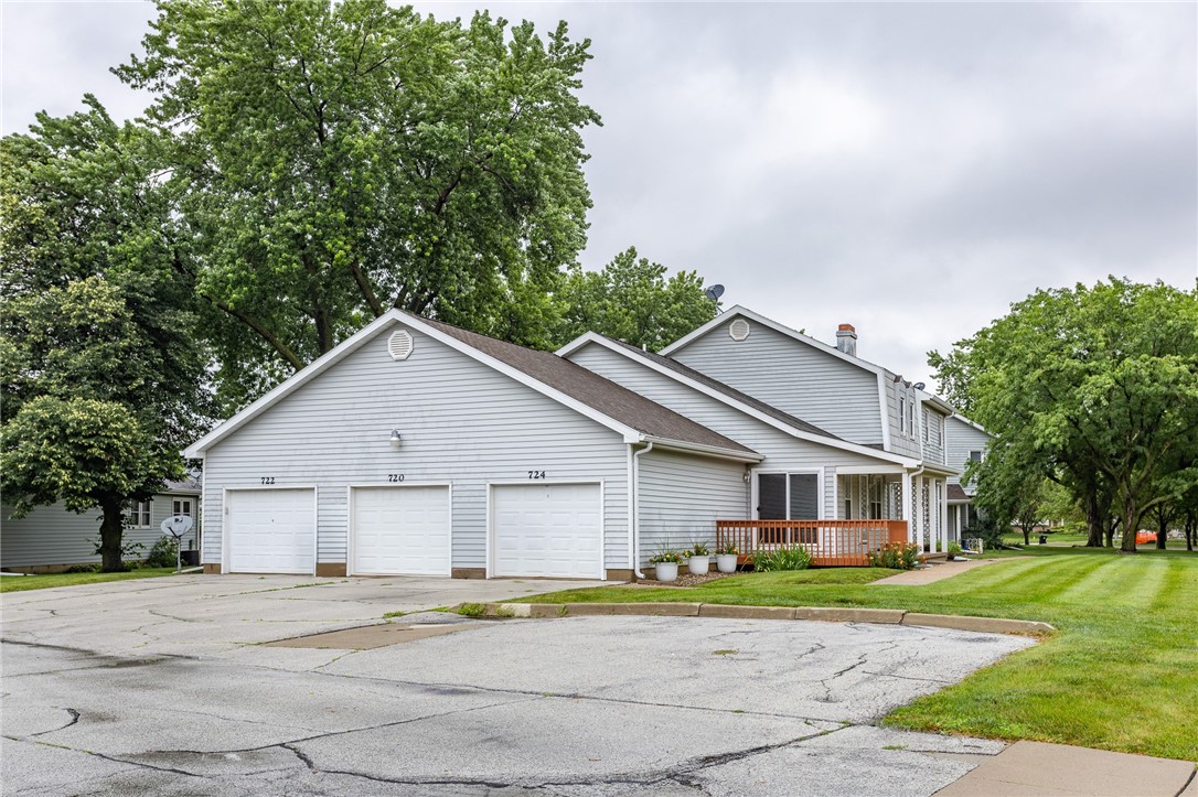 720 NW Greenwood Street 46