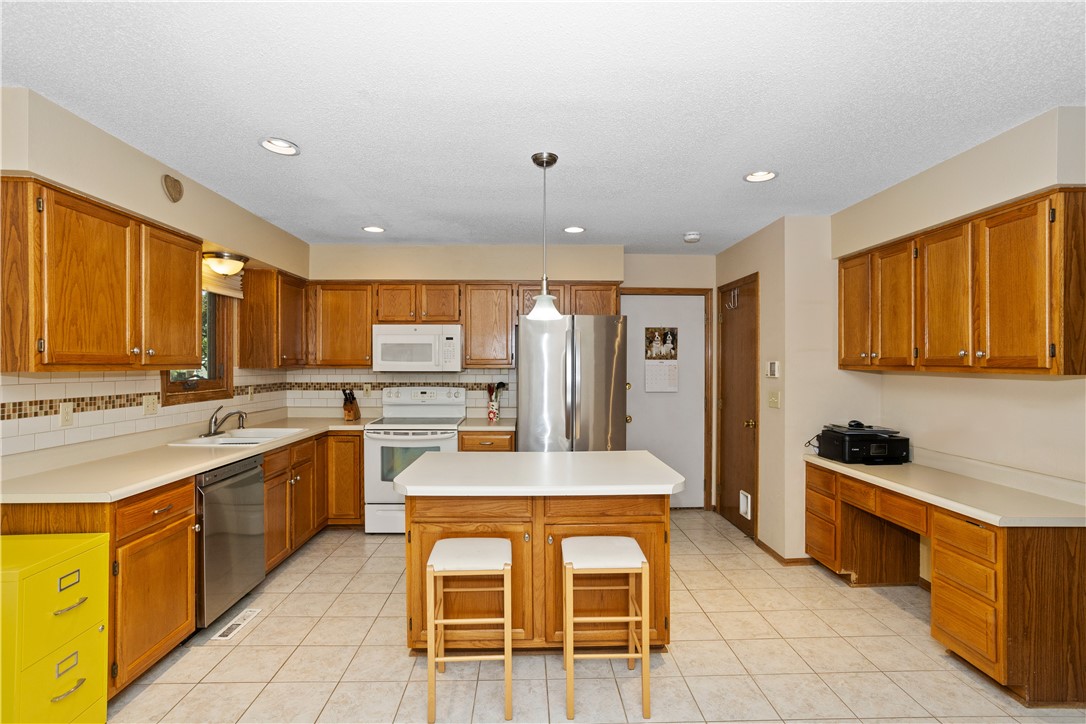 4770 Meadow Valley Drive