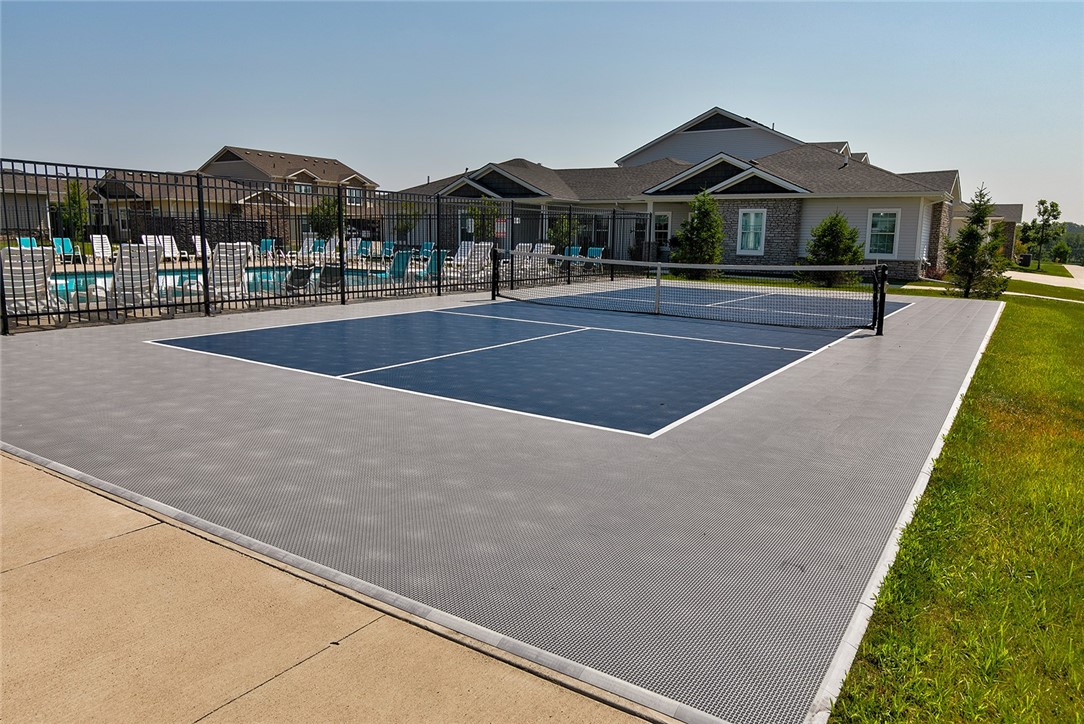 1140 S Atticus Street