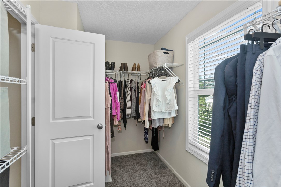 2174 SE Fox Valley Drive