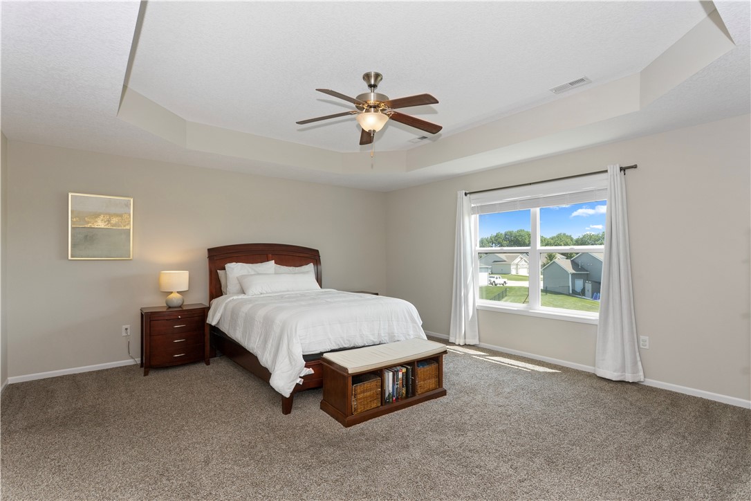 2174 SE Fox Valley Drive