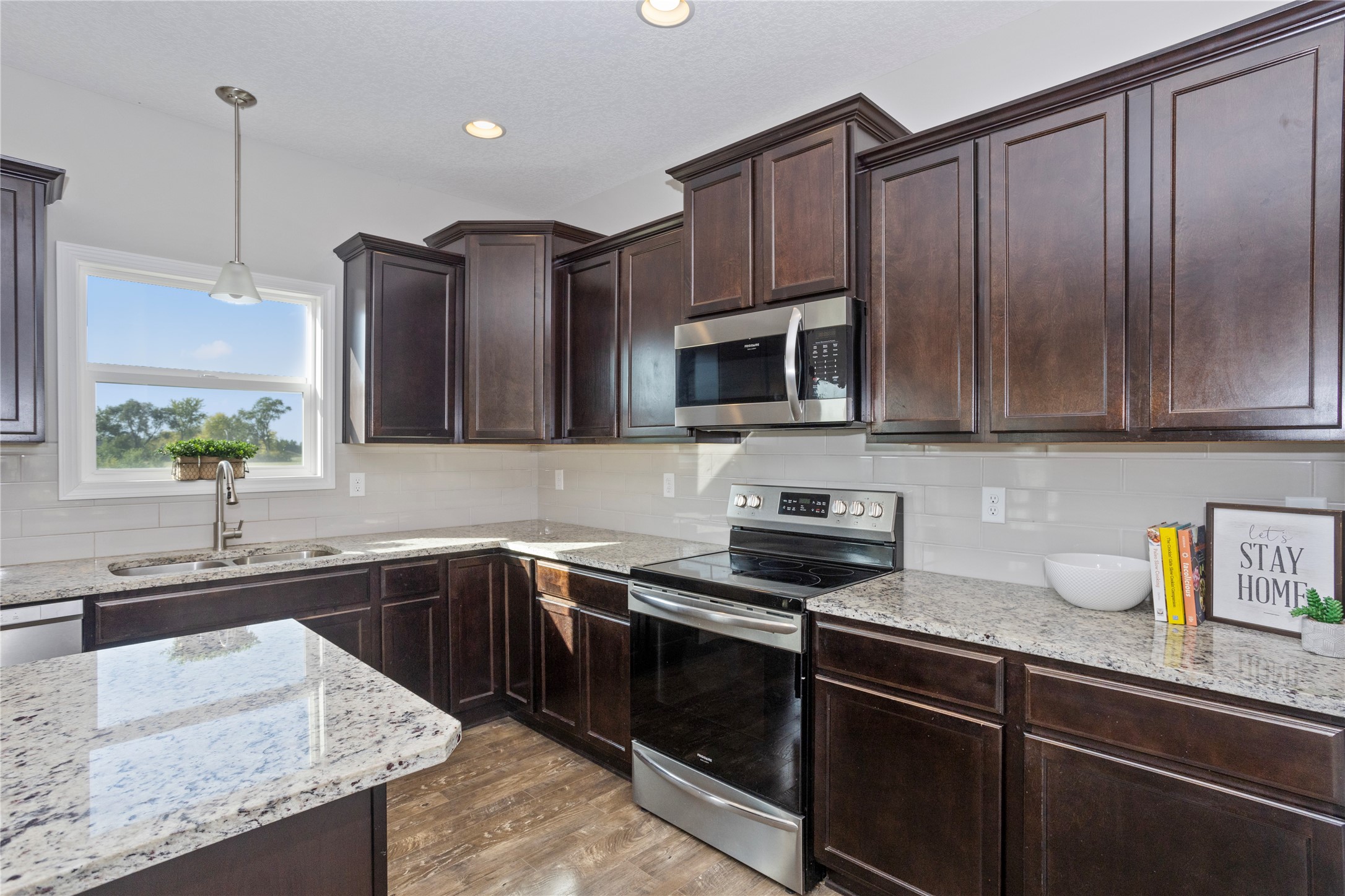 2174 SE Fox Valley Drive