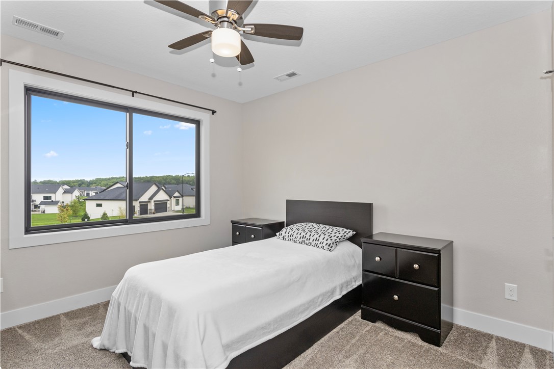 2707 NE Brentwood Circle