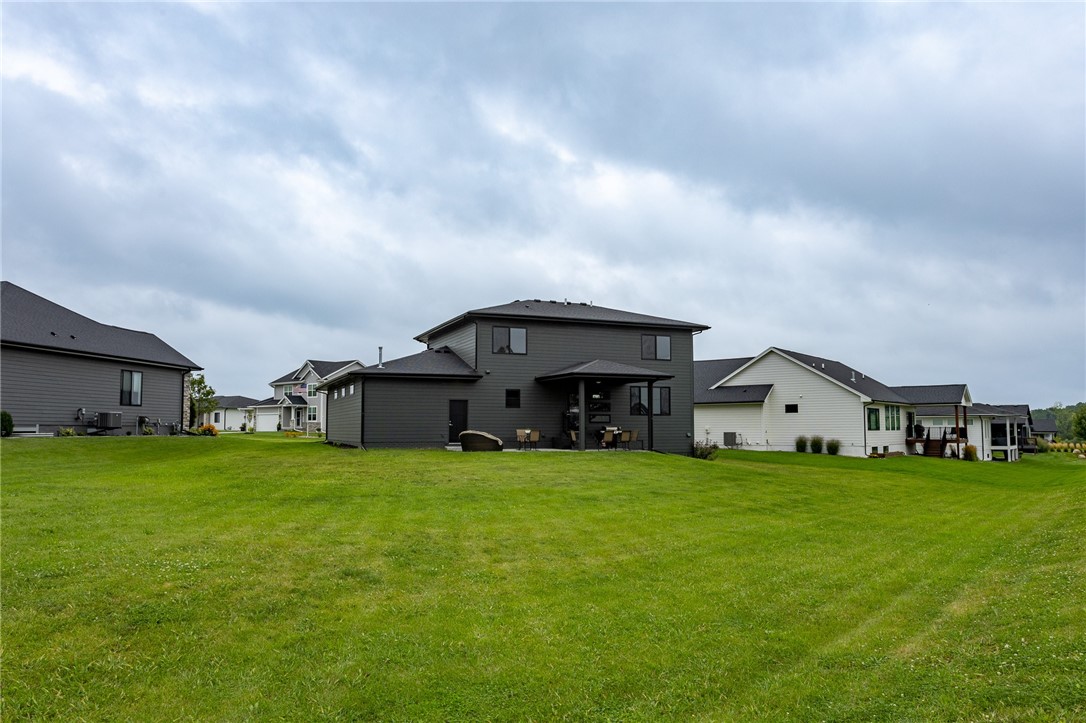 2707 NE Brentwood Circle